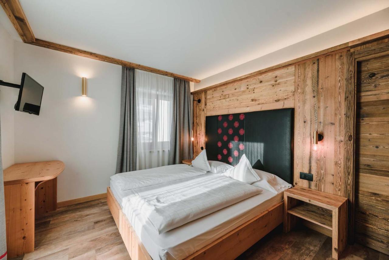 Cesa Edelweiss Living & Apartment Campitello di Fassa