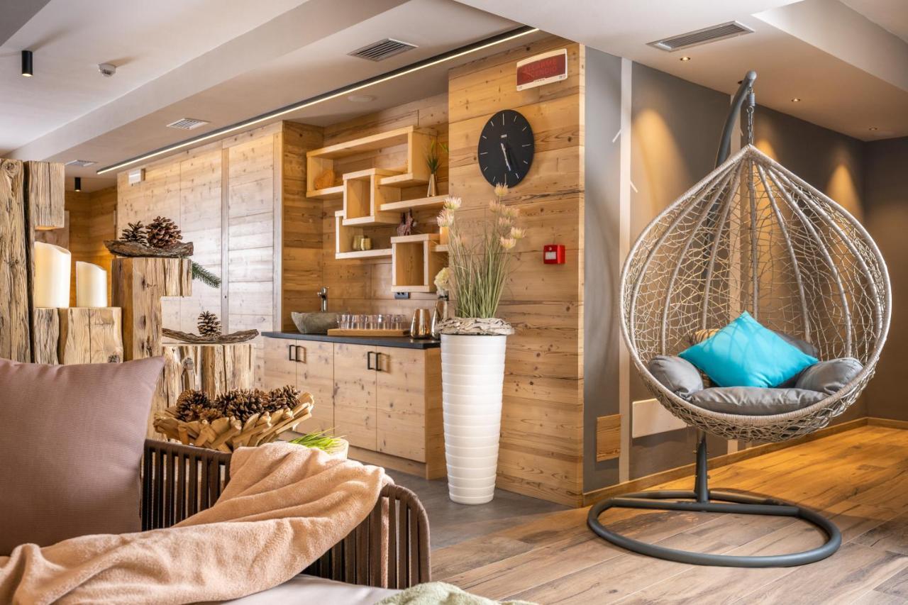 Cesa Edelweiss Living & * Campitello di Fassa