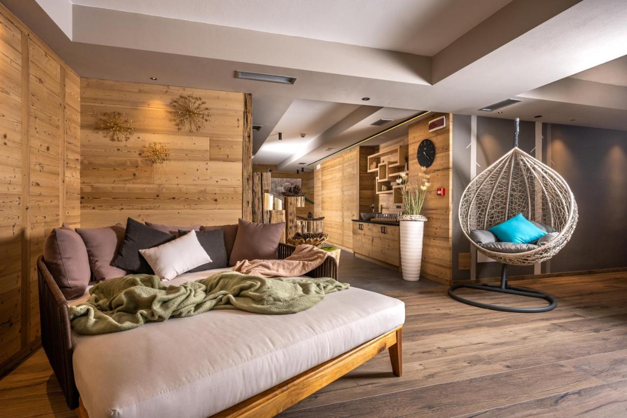 Cesa Edelweiss Living & Apartment Campitello di Fassa