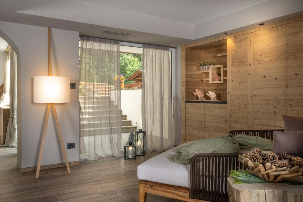Cesa Edelweiss Living & Apartment Campitello di Fassa