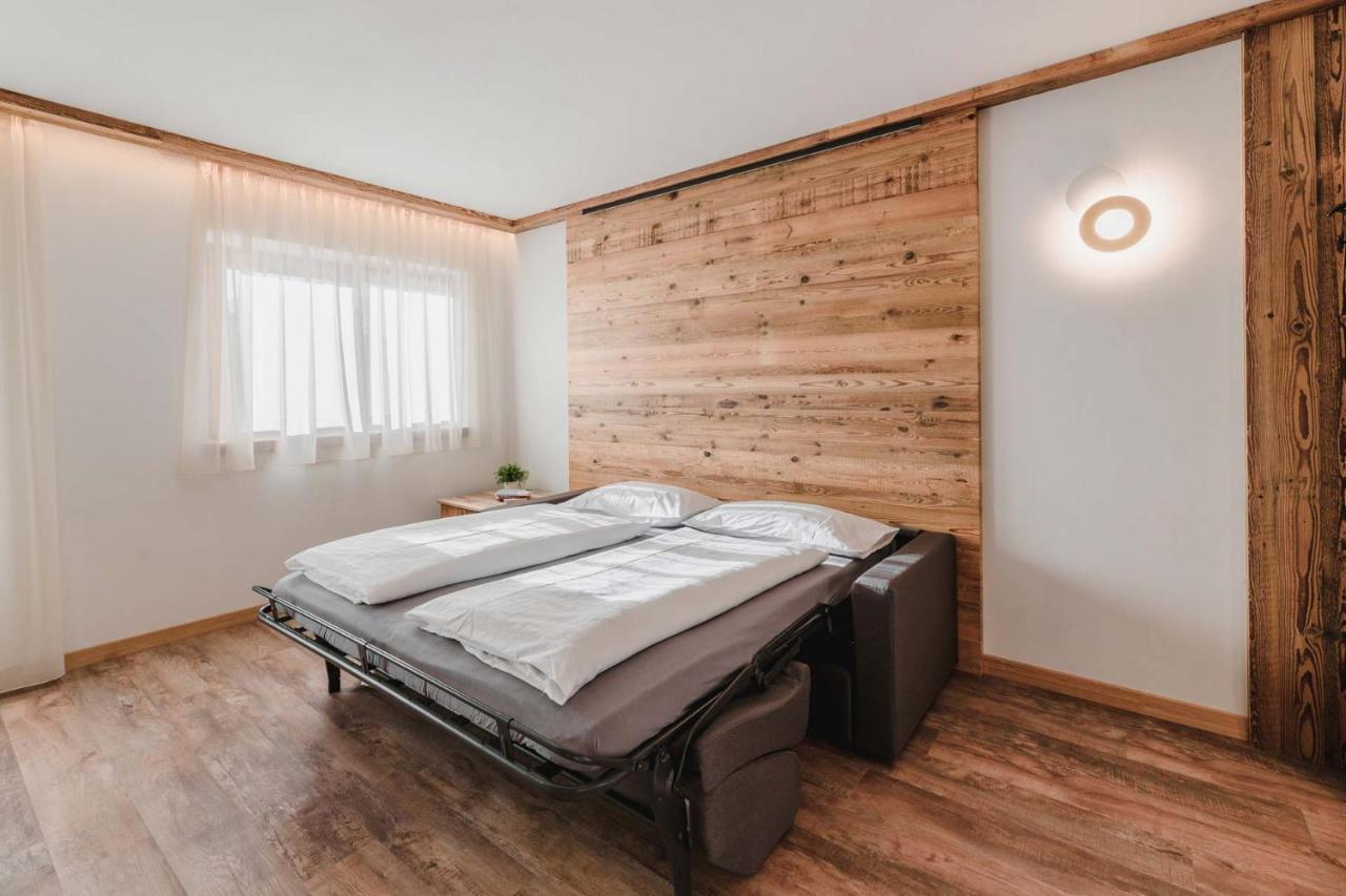 Cesa Edelweiss Living & *