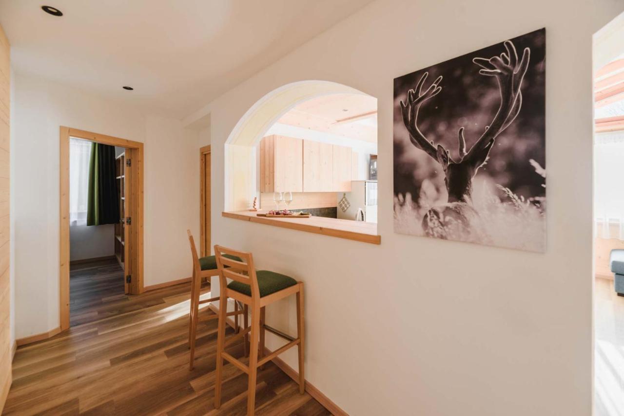 Cesa Edelweiss Living & Campitello di Fassa