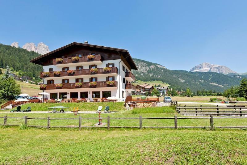 Cesa Edelweiss Living & * Campitello di Fassa
